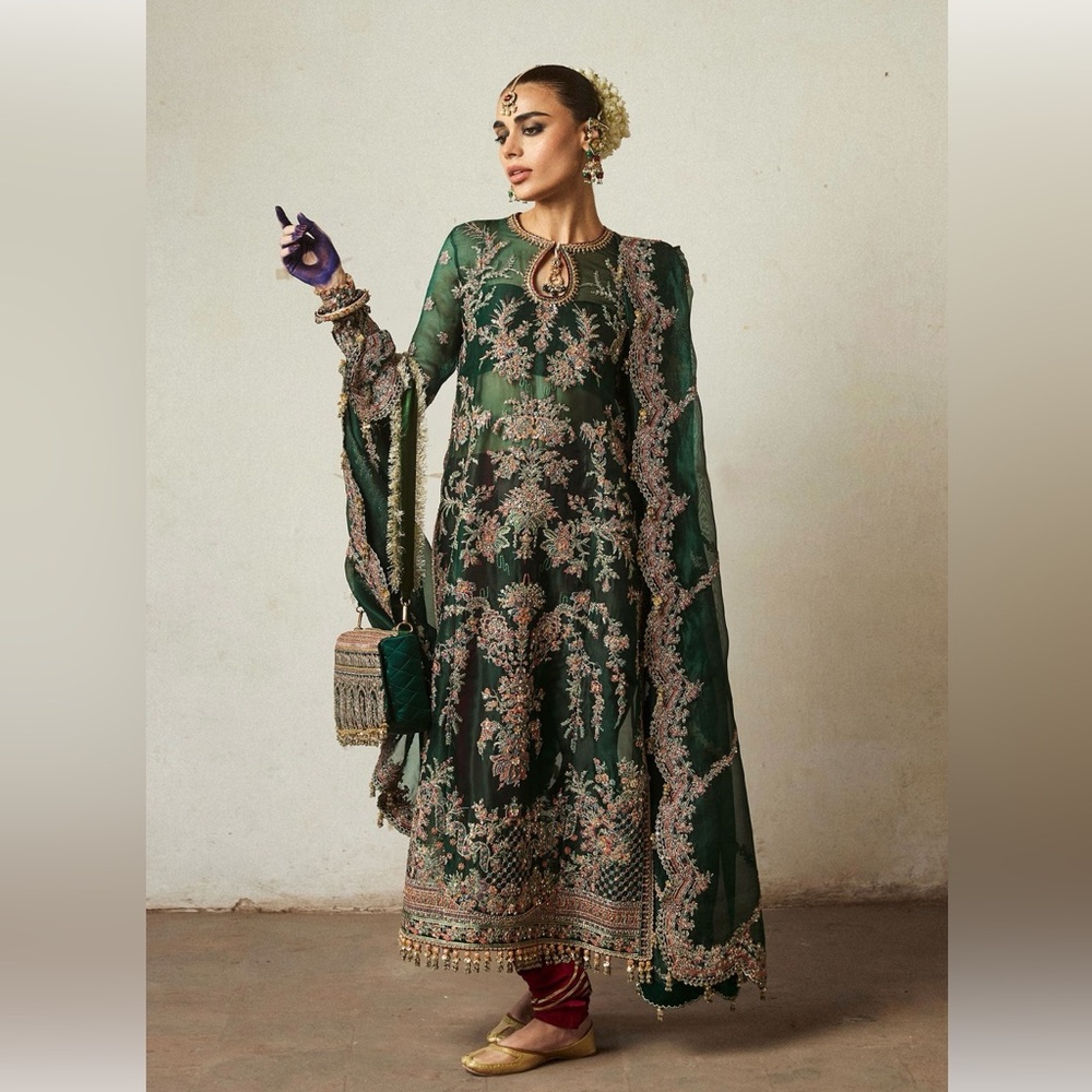 Hussain Rehar “Jamali” Embroidered 3-Piece Outfit • Size Large • Preloved